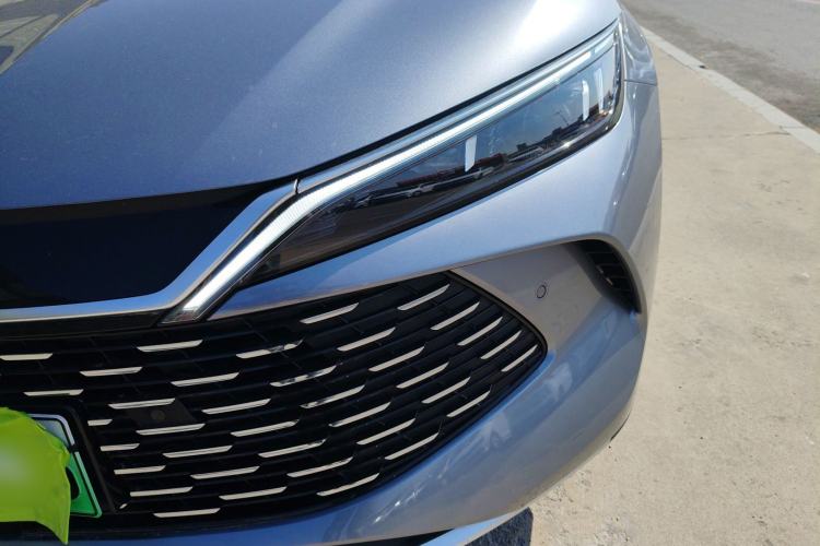 Used BYD Qin L 2025 DM-i Smart Drive 80KM Leading Model