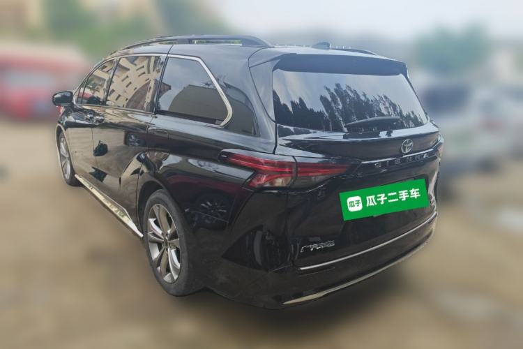 Used Toyota SIENNA 2023 2.5L Hybrid Deluxe Edition Rear Left 45 Deg