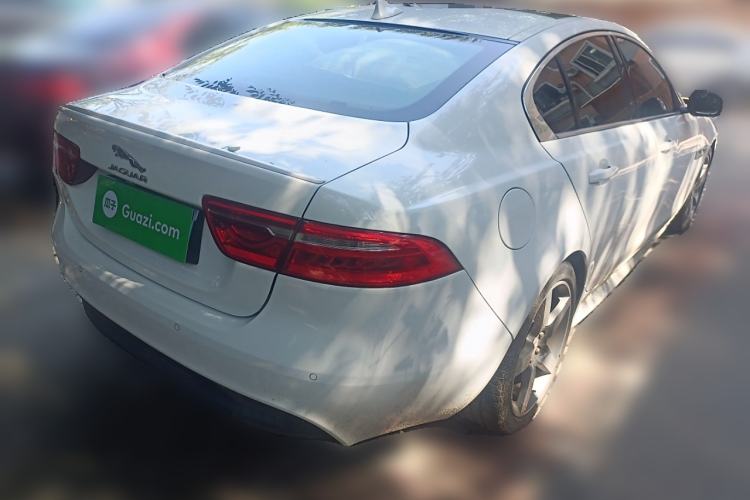 Used Jaguar XE 2015 2.0T 200 PS R-Sport