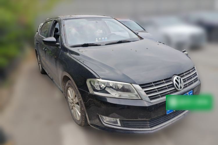 Used Volkswagen Lavida 2013 Restyled Classic 1.6L Manual Comfort Edition