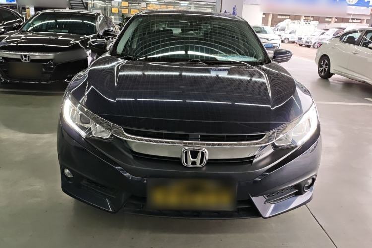 Used Honda Civic 2016 220TURBO CVT Luxury Edition
