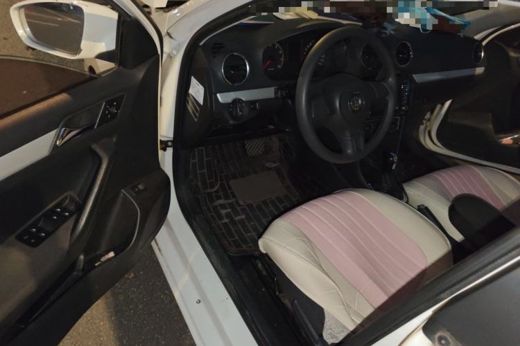 Used Volkswagen Jetta 2015 1.6L Automatic Comfort Model Driver Seat