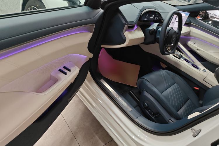 Used Zeekr 001 2025 YOU Edition 100 kWh All-Wheel Drive
