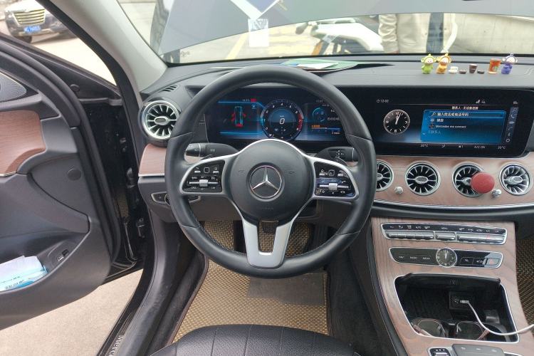 Used Mercedes-Benz E-Class 2019 Facelifted E 300 L Stylish Version

