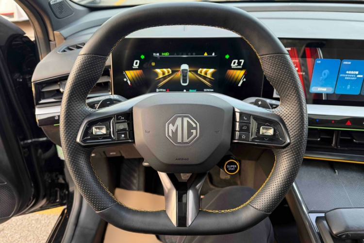 Used MG 5 Scorpio 2022 1.5T Trophy Sport Luxurious Edition