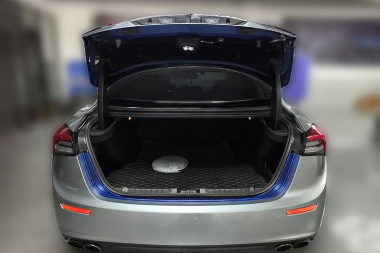 Used Maserati Ghibli 2017 3.0T Standard Edition Trunk