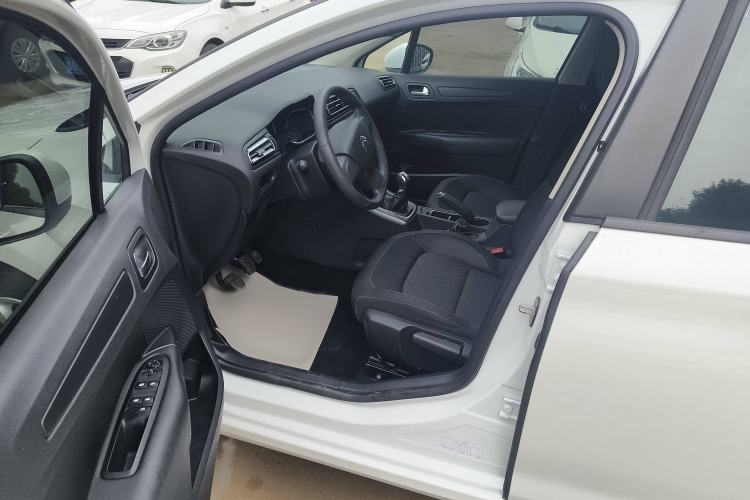 Used Citroen C4 Sega 2018 1.6L Manual Comfort Model
