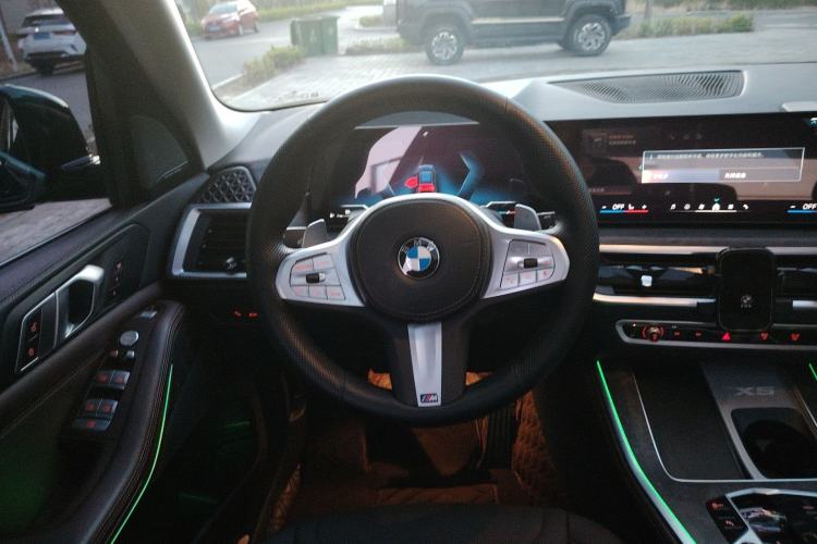 Used BMW X5 2023 xDrive 30Li Luxury M Sport Night Edition Package