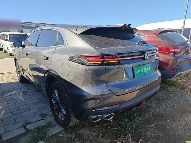 Used CHANGAN UNI-K 2024 2.0T Two-Wheel Drive YueShang Trim — 4
