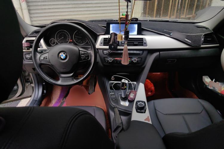 Used BMW 3 Series 2014 320Li Fashion Model
