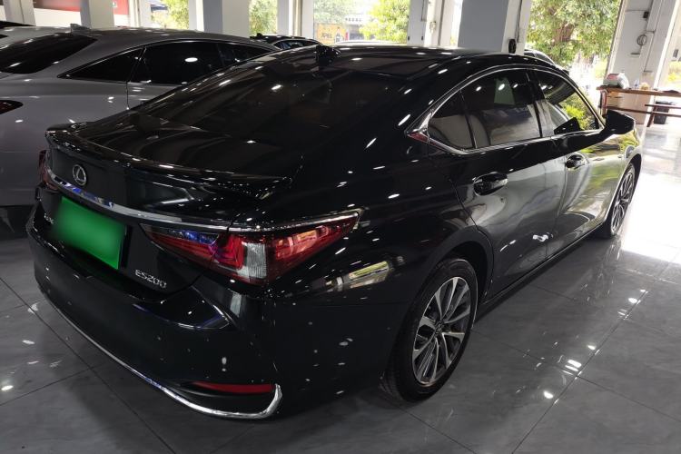 Used Lexus ES 2022 200 Excellence Edition