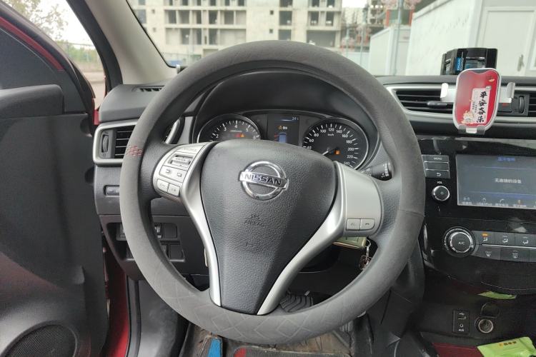 Used Nissan Qashqai 2017 2.0L CVT Elite Edition China V Standard Steering Wheel