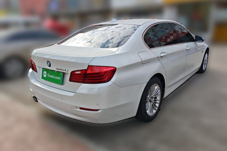 Used BMW 5 Series 2014 525Li Leading Model Rear Right 45 Deg