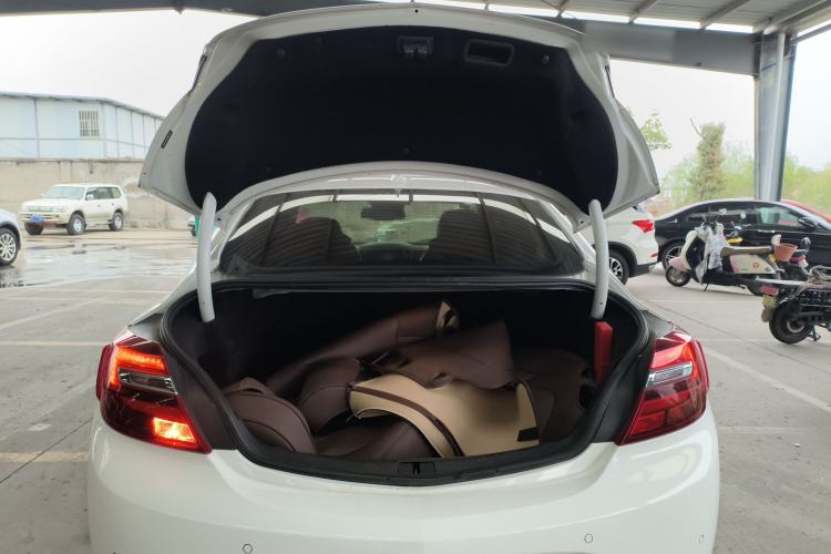 Used Buick Regal 2015 1.6T Elite Tech Model
