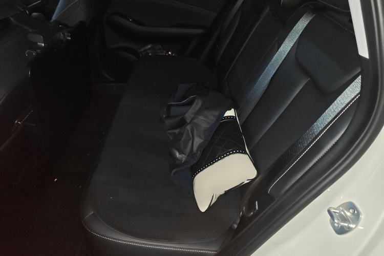 Used Baojun Yunhai 2024 60km Plug-in Hybrid Version