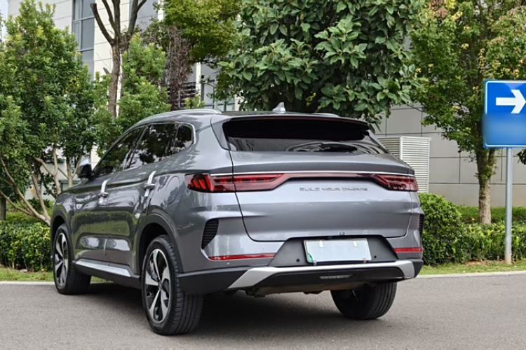 Used BYD Song PLUS New Energy 2021 DM-i 100KM Four-Wheel Drive Flagship PLUS