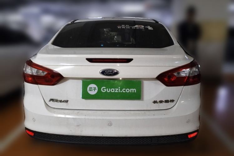 Used Ford Focus 2012 Sedan 1.6L Manual Fashion Edition
