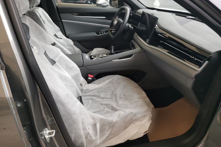 Used Geely Auto Emgrand X7 Sport 2026 Model 1.5TD Aspirational