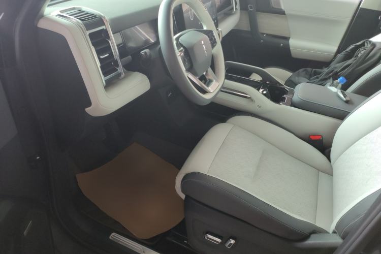 Used iCAR 03 2024 401km Range Two-Wheel Drive Standard Yuechao Version