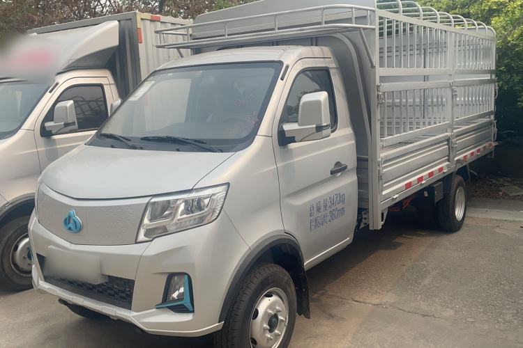 Used CHANGAN KUAYUE Wang X3 EV 2025 Model Luxury Single-Row Cage Transport Truck