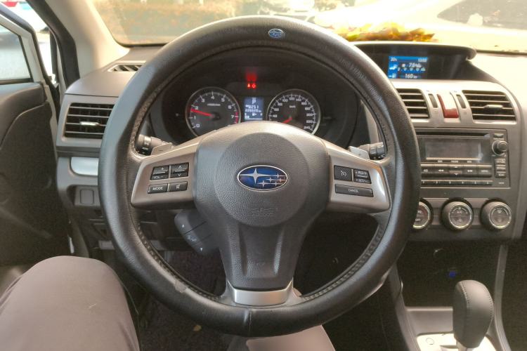 Used Subaru XV 2014 2.0i Luxury Edition
