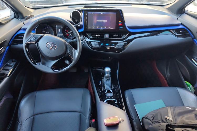 Used Toyota IZOA 2018 2.0L Yichi Version China VI Standard