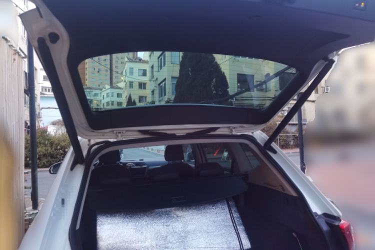 Used Volkswagen Tiguan L 2019 330TSI Automatic Two-Wheel Drive Smart Luxury Version China V Emission Standard