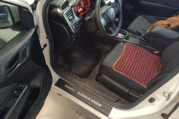 Used Honda Gienia 2017 1.5L CVT Classic Edition Driver Seat