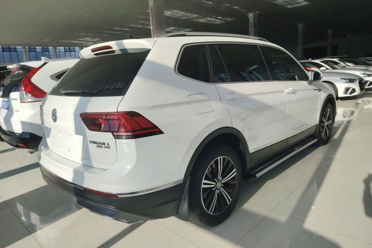 Used Volkswagen Tiguan L 2018 380TSI Automatic All-Wheel Drive Luxury Edition
