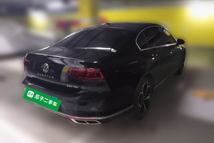 Used Volkswagen Magotan 2023 2 Million Units Commemorative Edition 330TSI DSG Luxury Version Rear Right 45 Deg