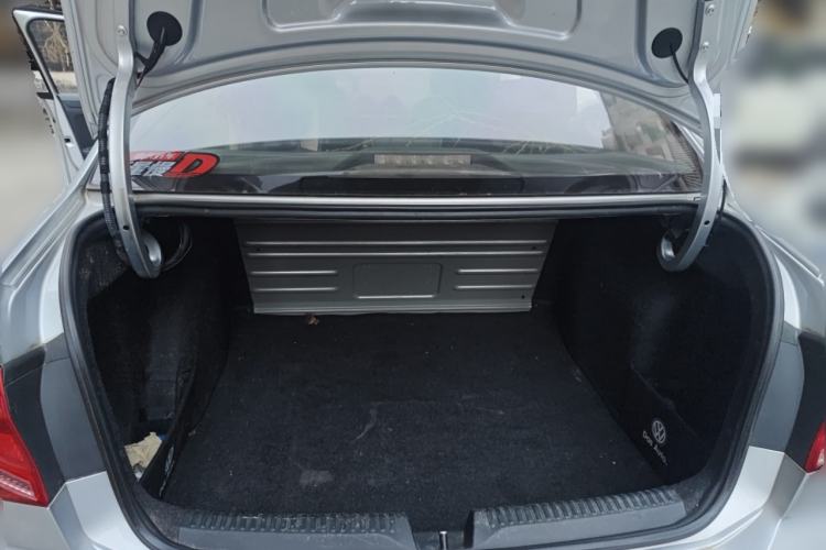 Used Volkswagen Jetta 2017 1.5L Manual Fashion Edition