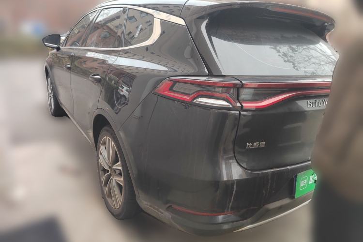 Used BYD Tang 2018 2.0T Automatic Smart Connect Prestige 7-Seater China V Standard