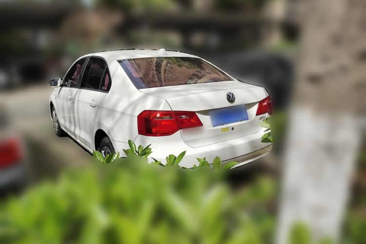 Used Volkswagen Jetta 2015 Value Edition 1.6L Manual Fashionable Style