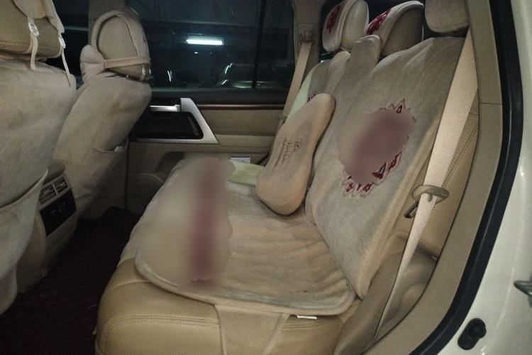 Used Toyota Land Cruiser 