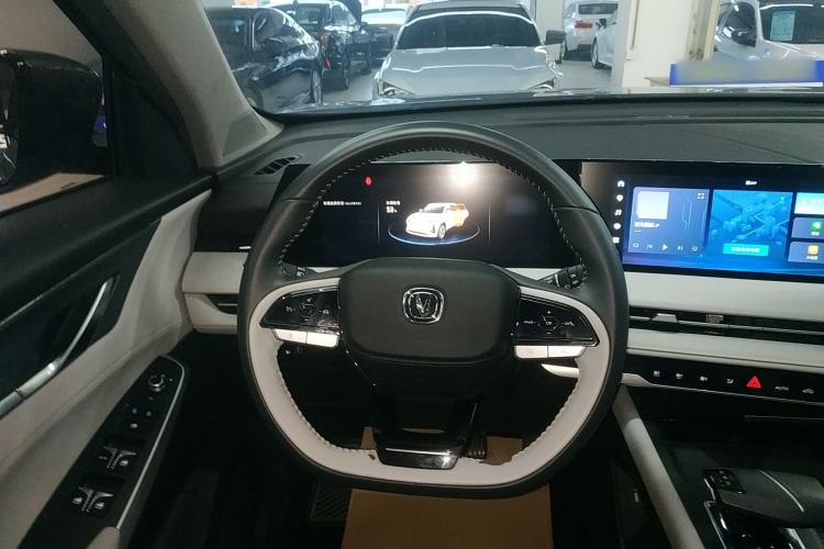 Used Changan CS75 PLUS 2023 3rd Generation 1.5T Automatic Luxury Model
