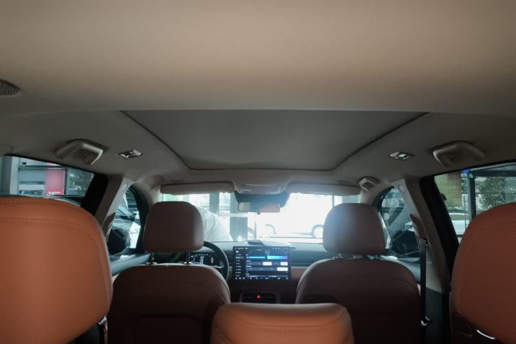 Used Landian E5 PLUS 2026 Model 165km Long-Range First-Adoption Version Ultra 5-seater
