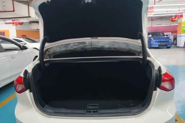 Used Ford Focus 2021 Sedan EcoBoost 180 Automatic Trendy Model
