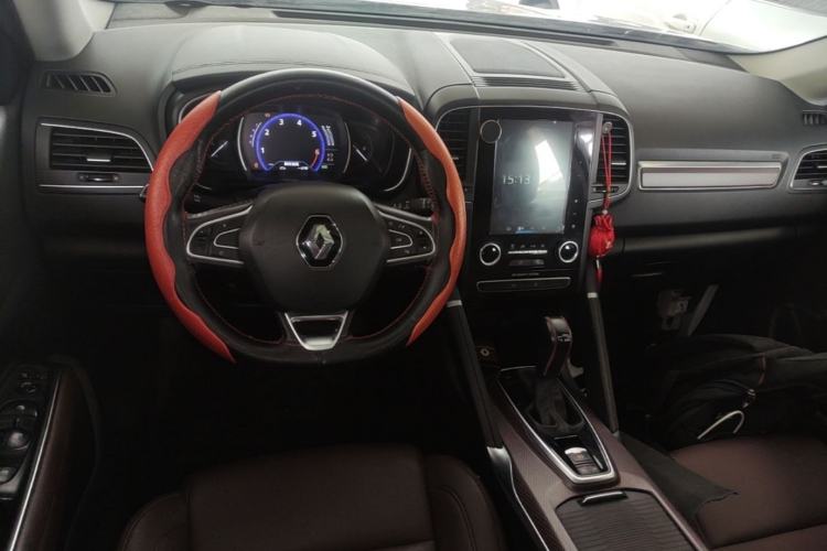 Used Renault Koleos 2018 2.0L Two-Wheel Drive 120th Anniversary Limited Edition Center Console