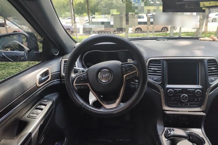 Used Jeep Grand Cherokee 2014 3.6L Elite Navigation Edition
