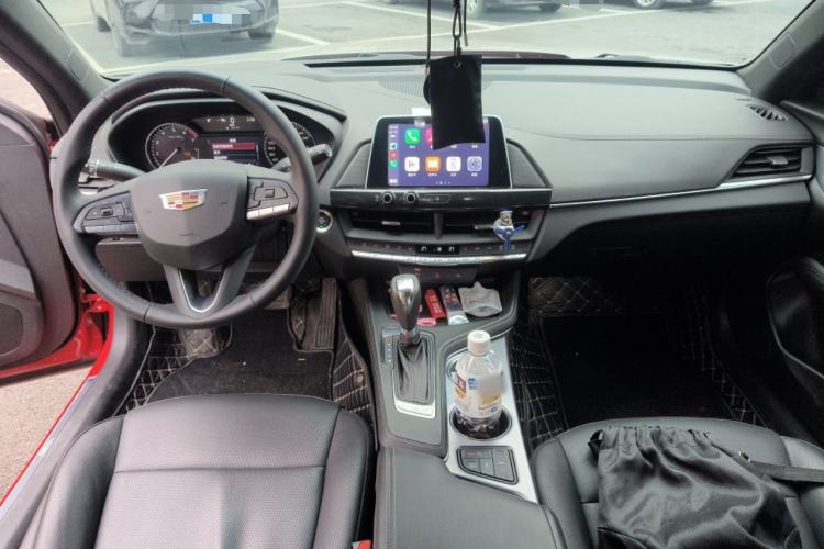 Used Cadillac CT4 2023 25T Luxury Model Interior 2