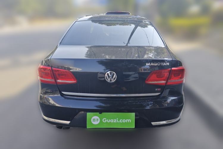Used Volkswagen Magotan 2013 1.8TSI Premier Model Rear