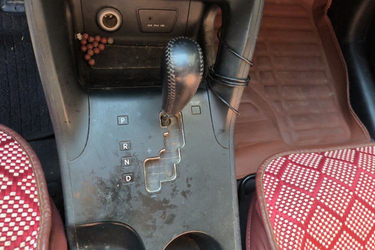 Used Hyundai ix35 2015 2.0L Automatic 2WD Smart Type China IV
