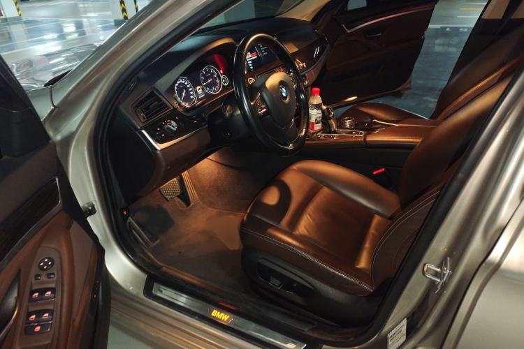 Used BMW 5 Series 2014 525Li Luxury Design Package