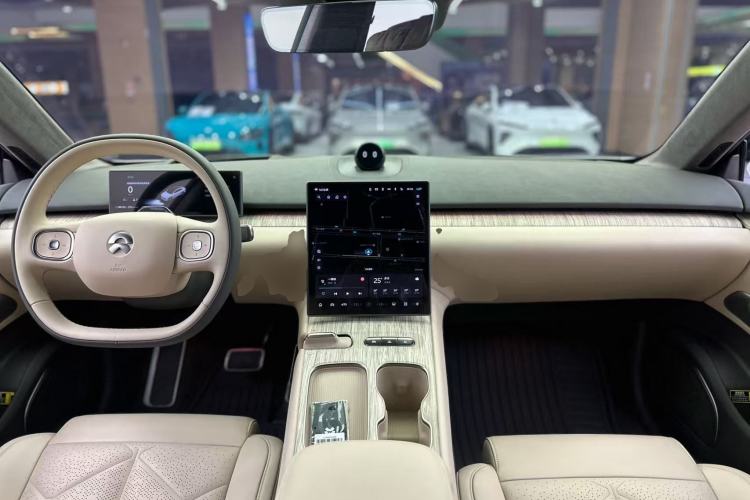 Used Nio ET7 2024 75 kWh Executive Signature Edition