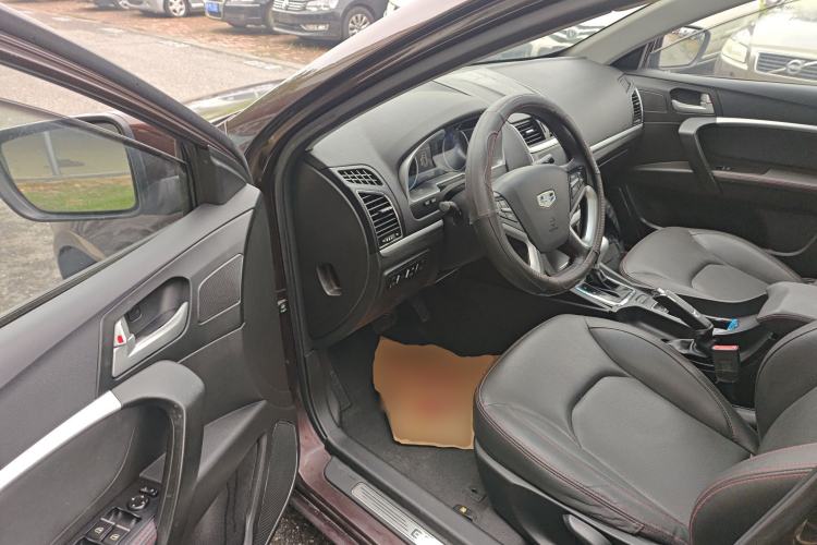 Used Geely Auto Emgrand 2015 Sedan 1.5L CVT Upward Version Driver Seat