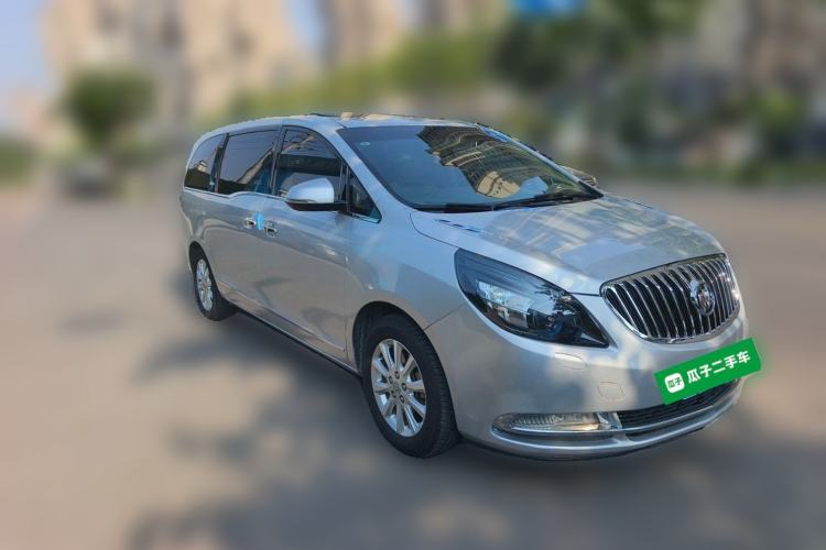 Used Buick GL8 2013 3.0L XT Luxury Business Flagship Edition Front Right 45 Deg