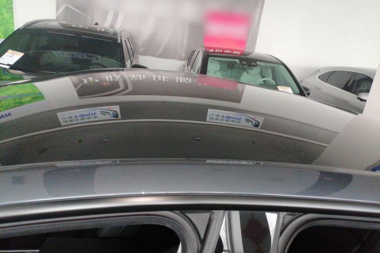 Used Tesla Model Y 2021 Long-Range All-Wheel-Drive Version Roof