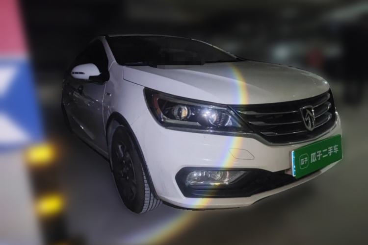 Used Baojun 310W 2017 1.5L Manual Fashion Edition China VI
