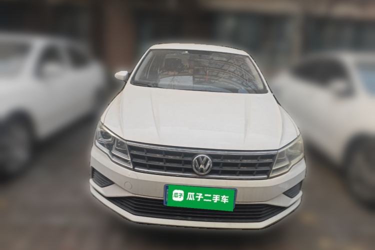 Used Volkswagen Jetta 2017 1.4L Manual Fashion Edition
