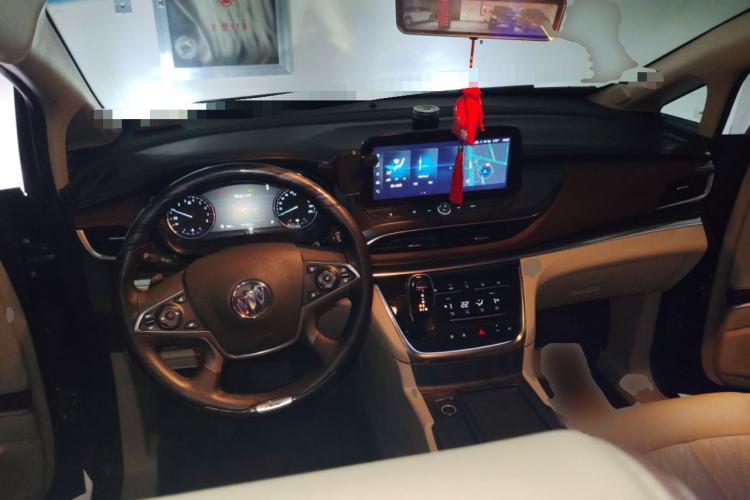 Used Buick GL8 2021 Land Cruiser Executive 652T Premium Model
